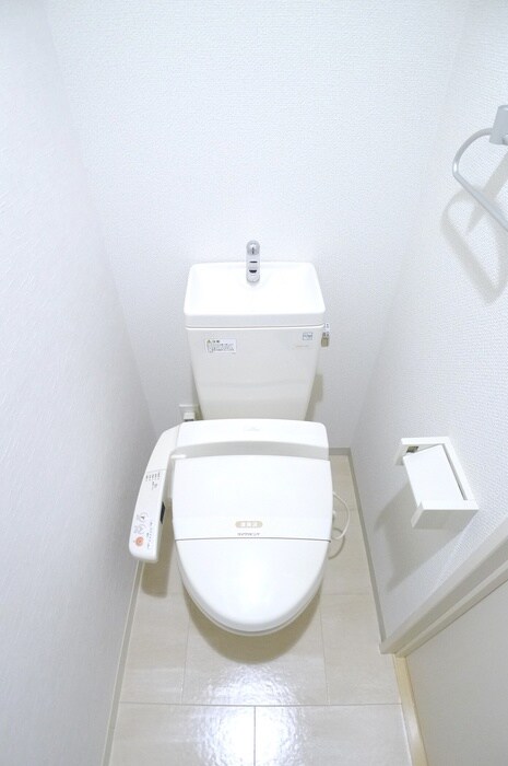 物件内観写真10　(トイレ)