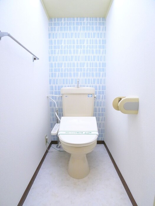 物件内観写真16　(トイレ)