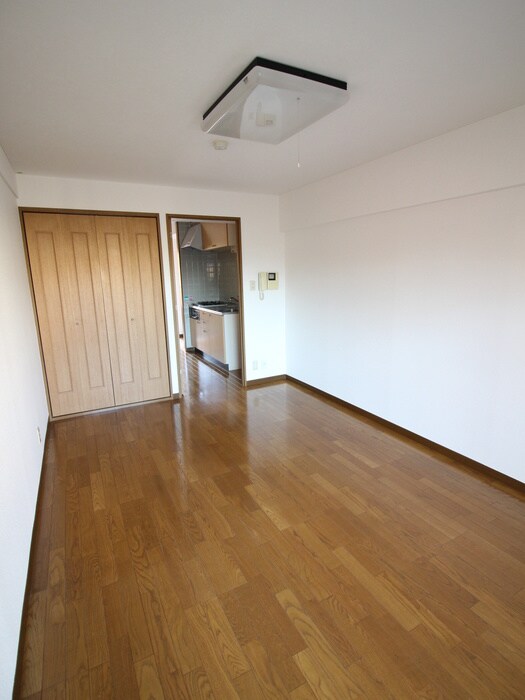 物件内観写真12　(居室)