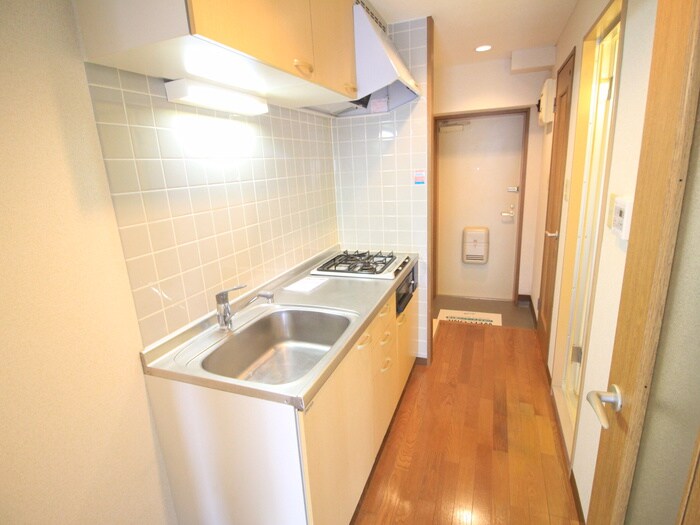 物件内観写真18　(廊下)