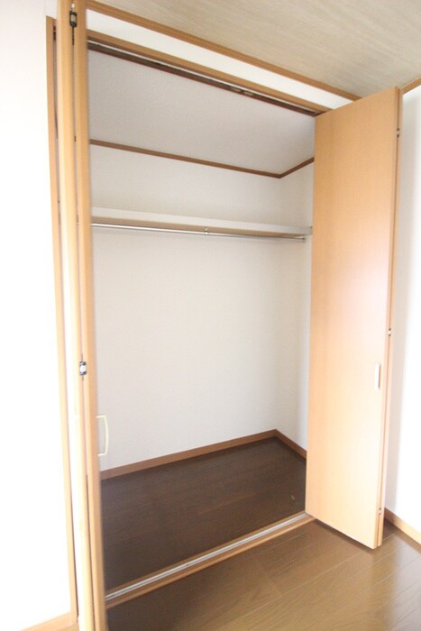 物件内観写真11　(収納)