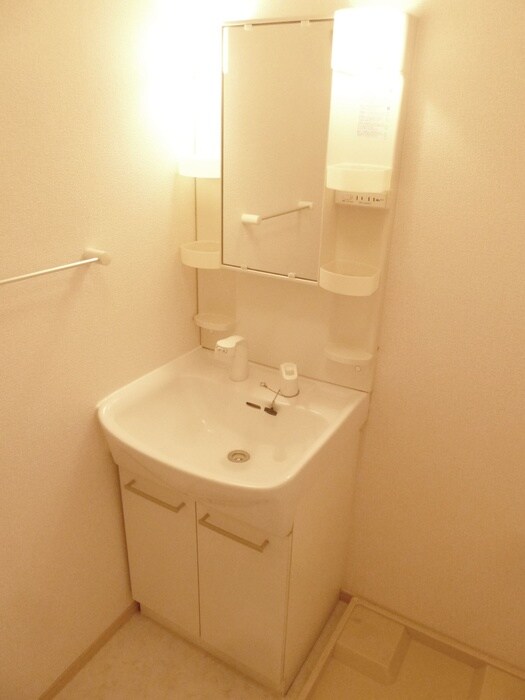 物件内観写真10　(洗面)