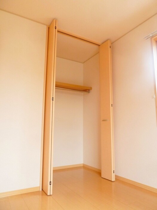 物件内観写真14　(収納)