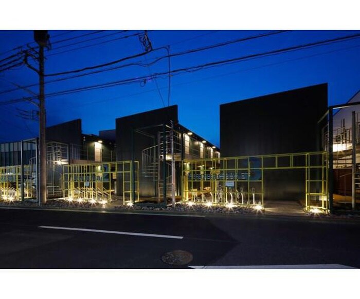 物件外観写真2　(外観写真)