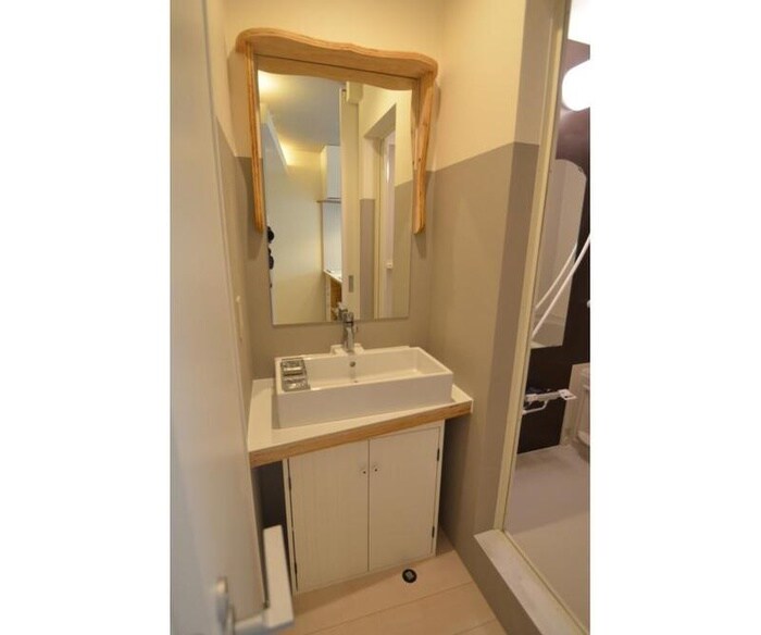 物件内観写真10　(洗面)