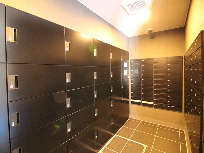 物件外観写真6　(建物設備)