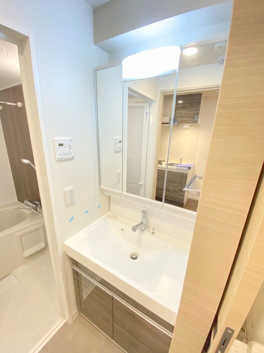 物件内観写真12　(洗面)