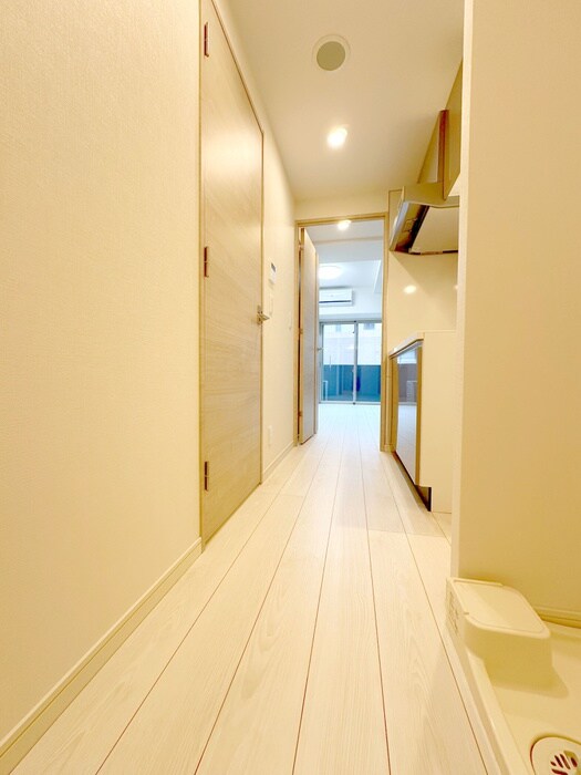 物件内観写真19　(廊下)