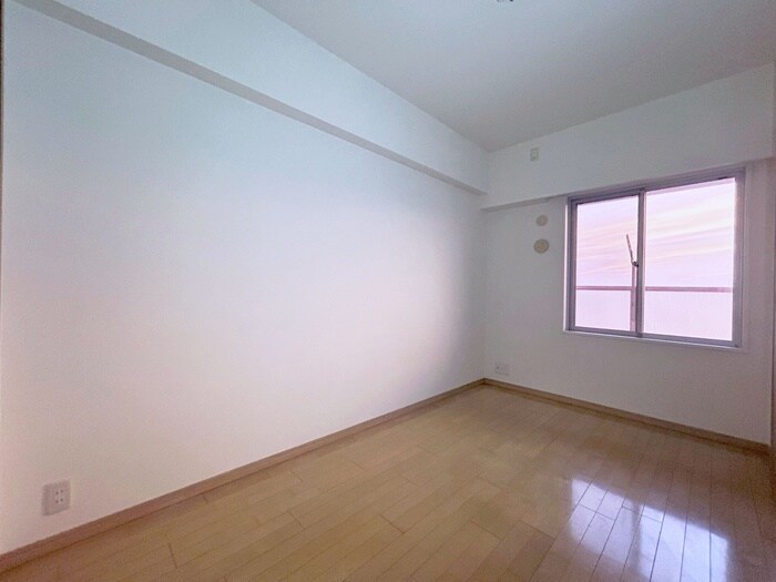 物件内観写真15　(居室)