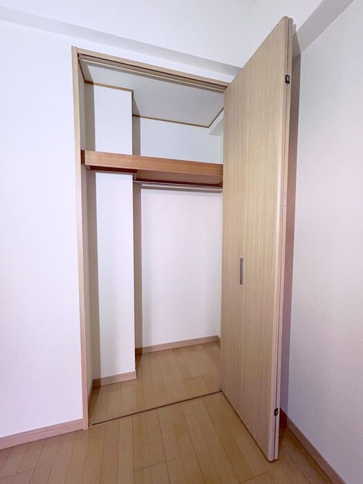 物件内観写真16　(収納)