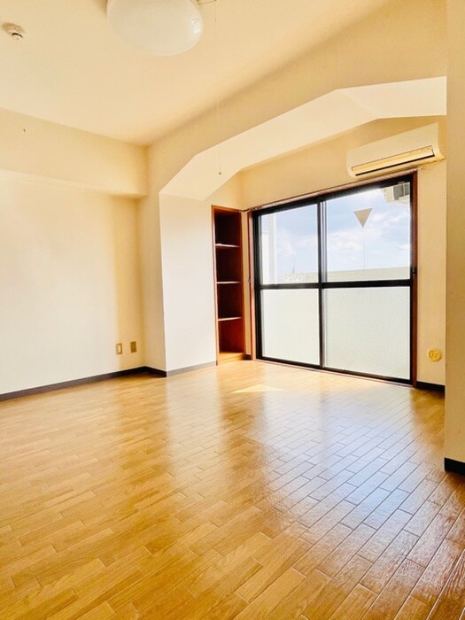 物件内観写真7　(居室)