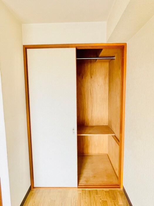 物件内観写真10　(収納)