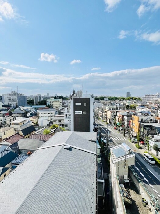 物件内観写真18　(室内からの展望)