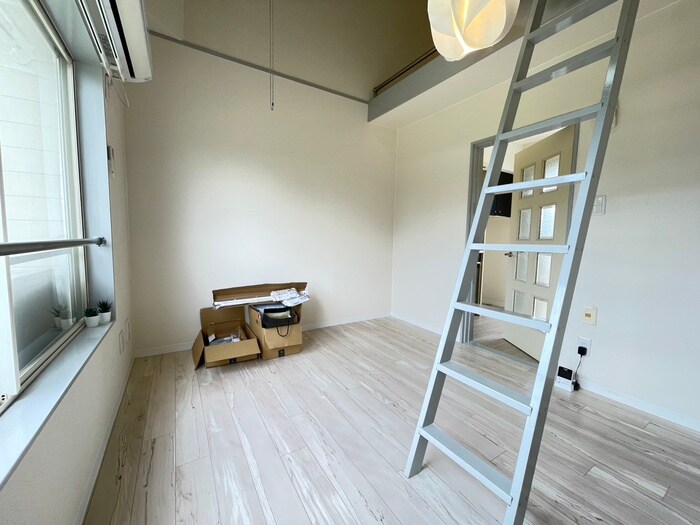 物件内観写真7　(居室)