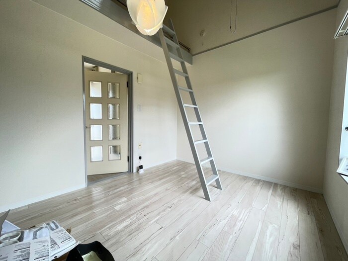 物件内観写真8　(居室)