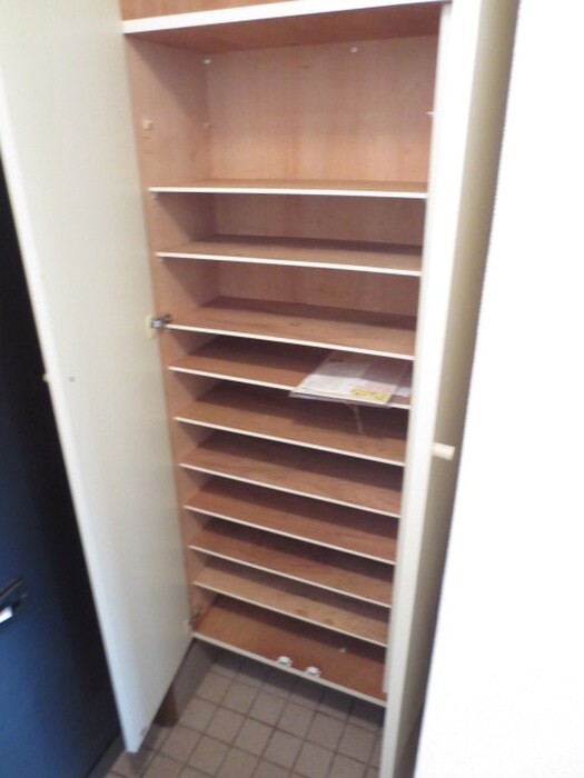 物件内観写真21　(靴箱)