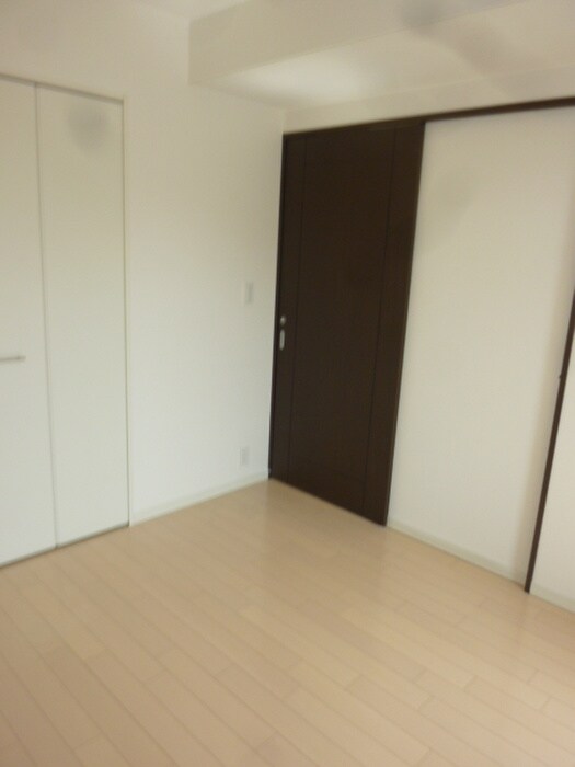 物件内観写真13　(居室)