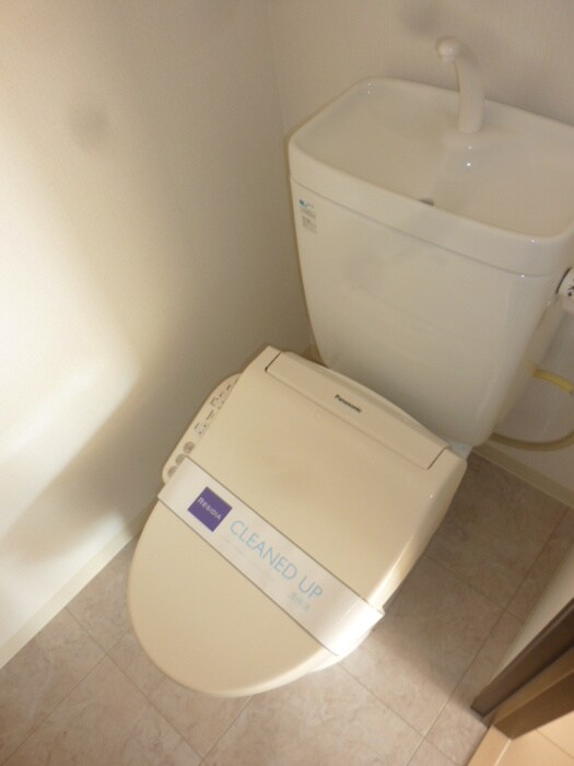 物件内観写真16　(トイレ)