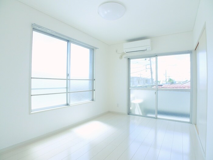 物件内観写真8　(居室)