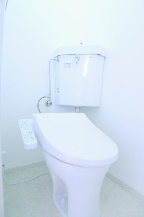 物件内観写真15　(トイレ)