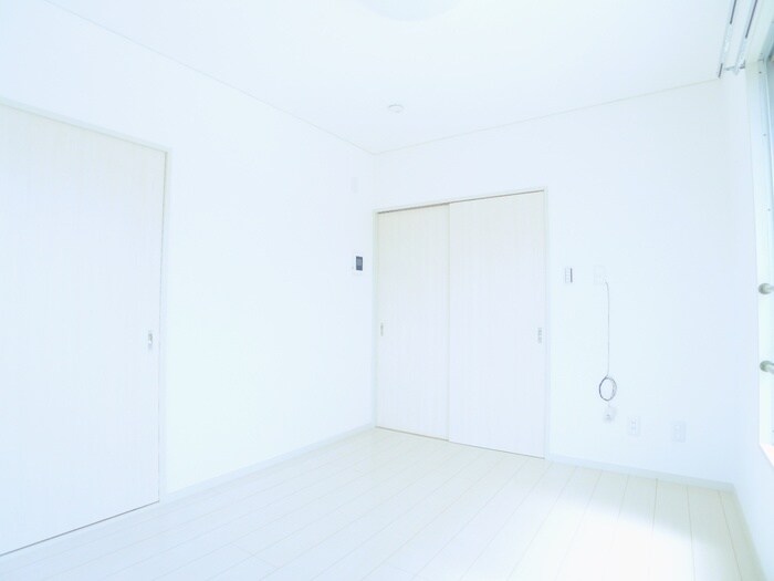 物件内観写真18　(居室)