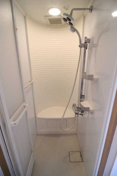 物件内観写真10　(バス／シャワールーム等)