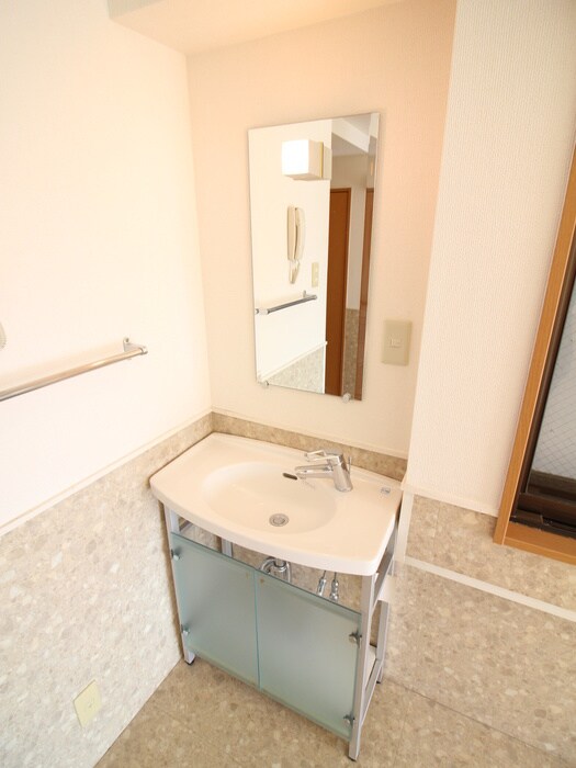 物件内観写真10　(洗面)