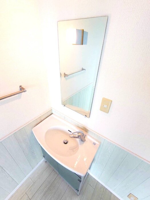 物件内観写真11　(洗面)