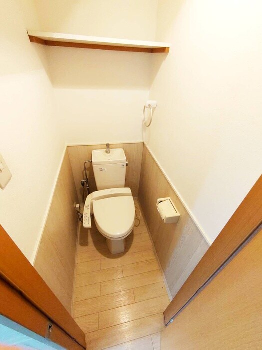 物件内観写真13　(トイレ)