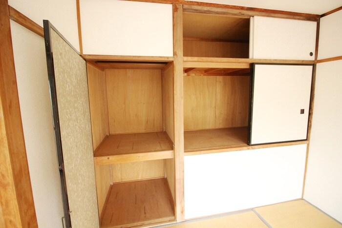 物件内観写真10　(収納)