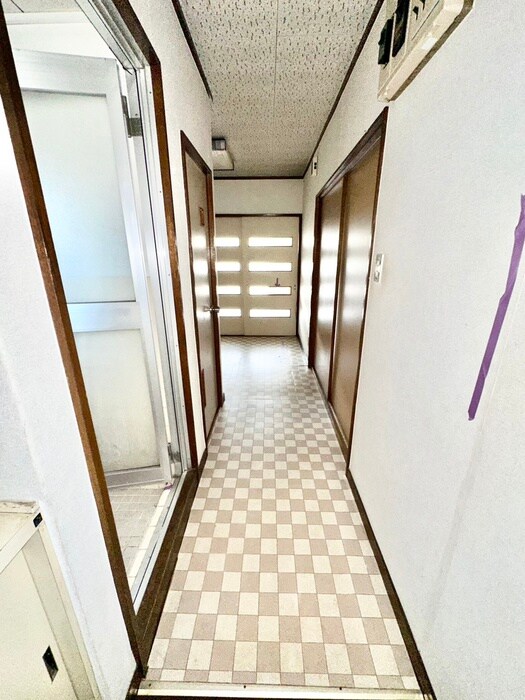 物件内観写真18　(廊下)