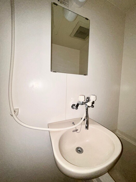 物件内観写真12　(洗面)