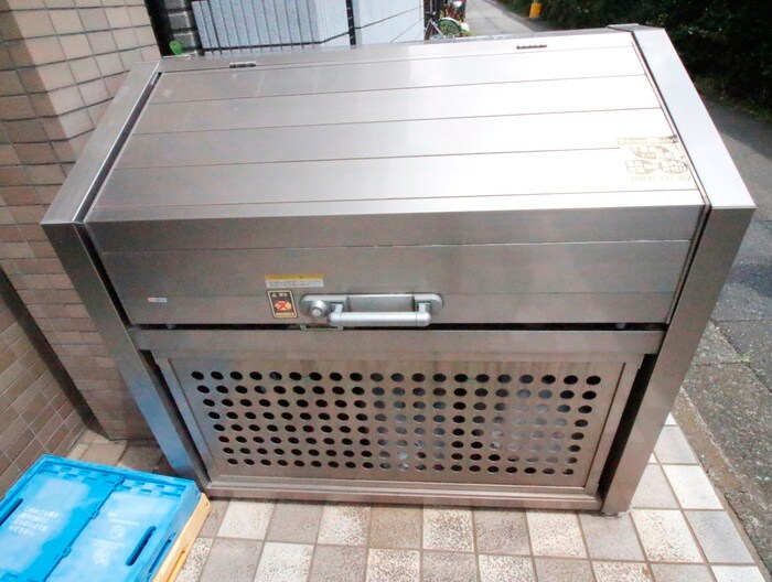 物件外観写真6　(建物設備)