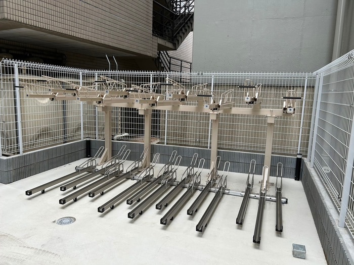 物件外観写真3　(駐輪場)