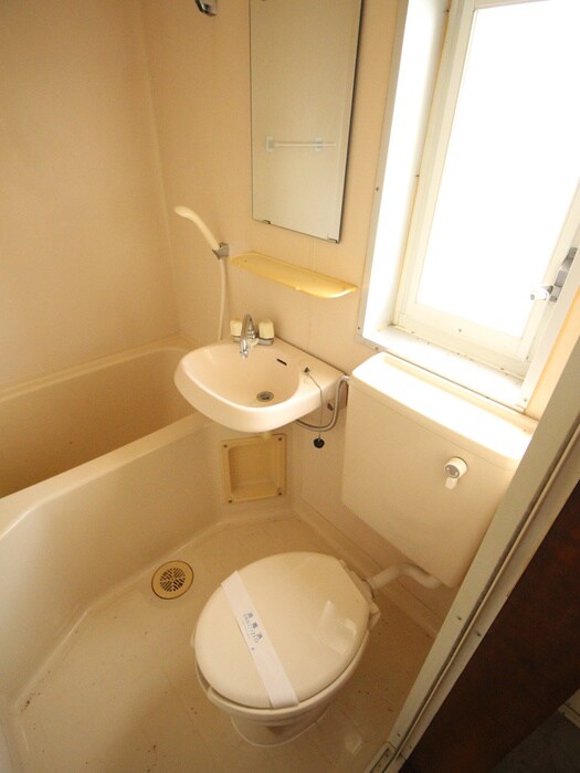 物件内観写真10　(トイレ)