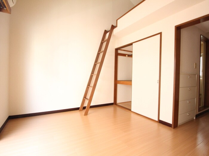 物件内観写真12　(居室)