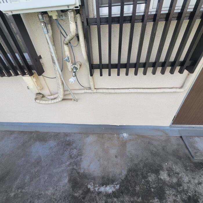 物件内観写真16　(洗濯機置場)