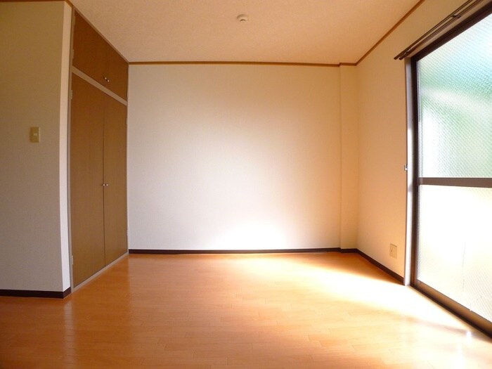 物件内観写真19　(居室)