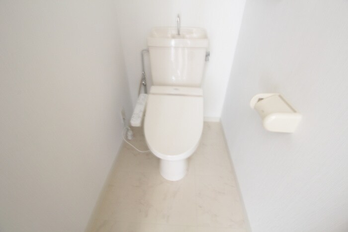 物件内観写真12　(トイレ)