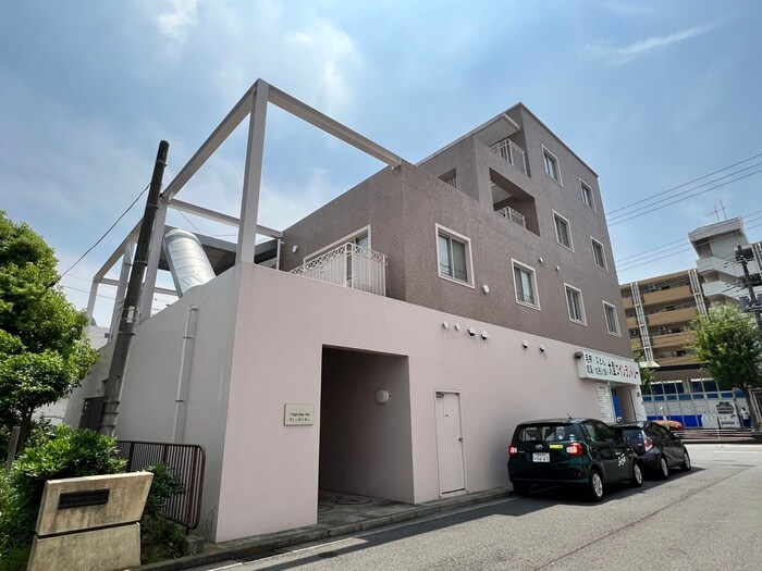 物件外観写真2　(外観写真)