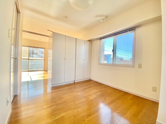 物件内観写真19　(居室)