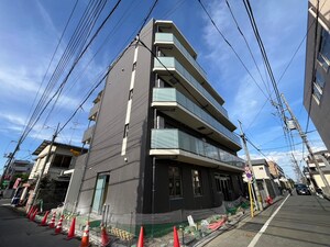クリスタルハイツ１１外観写真