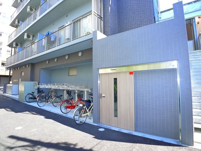 物件外観写真5　(駐輪場)