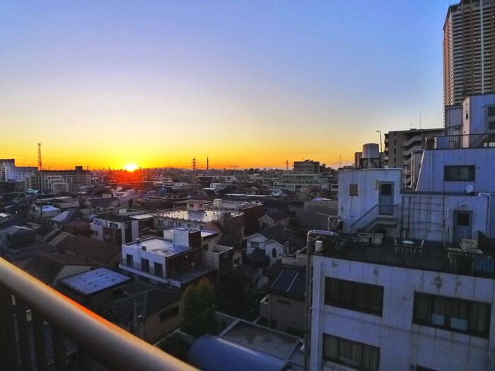 物件内観写真16　(室内からの展望)