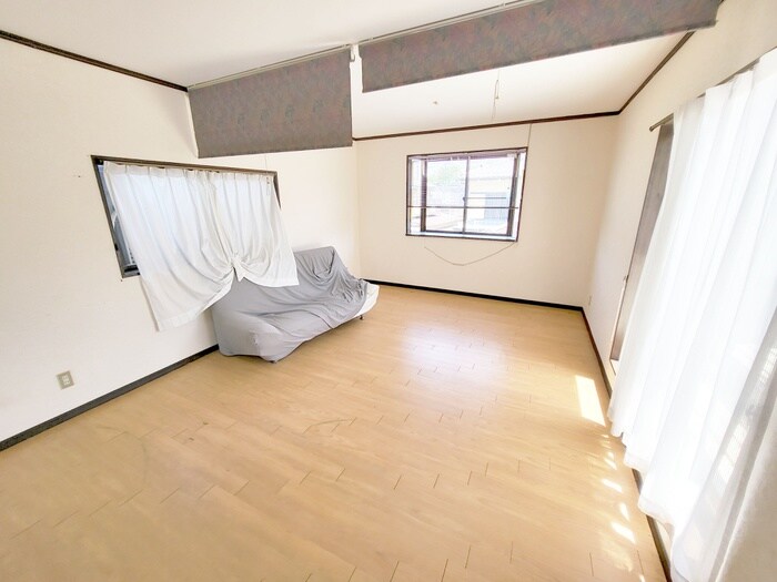 物件内観写真7　(居室)