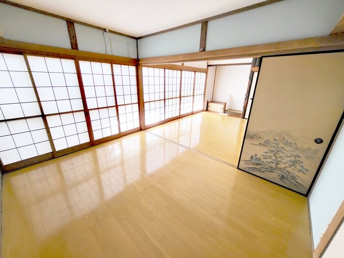 物件内観写真8　(居室)