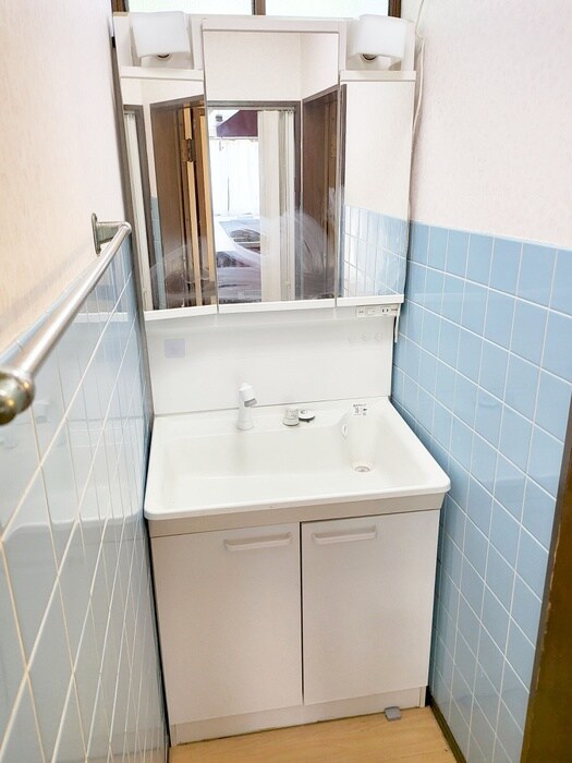 物件内観写真13　(洗面)