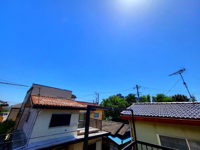 物件内観写真22　(室内からの展望)