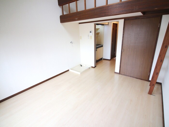 物件内観写真8　(居室)