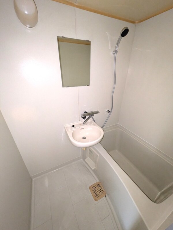 バス／シャワールーム等